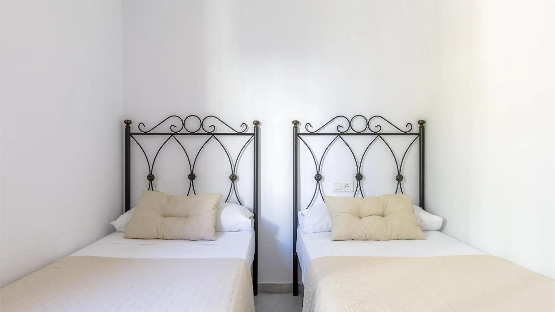 A&N Fenicios 4F Apartment Torre Del Mar